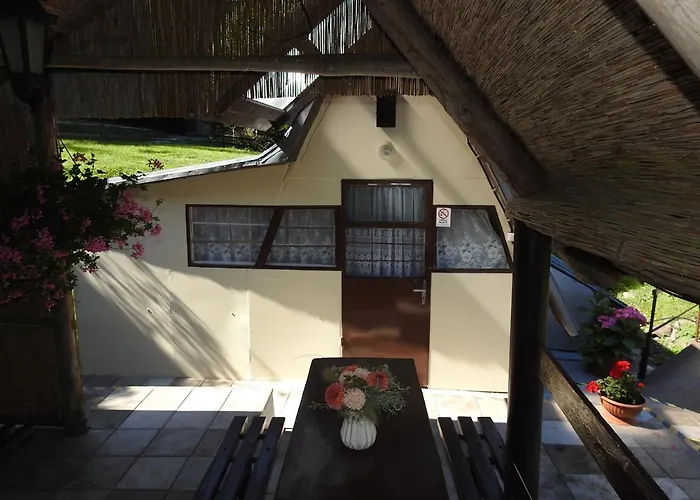 U Krokodila بيت للعطل Banska Bela