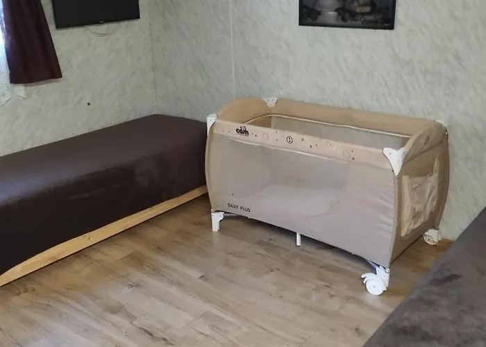 بيت للعطل U Krokodila